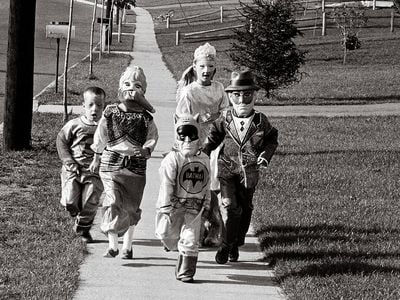 A few costumed tykes&mdash;including a Batman and a Green Hornet&mdash;hitting the streets in Oakland, New Jersey, in
October 1966.&nbsp;